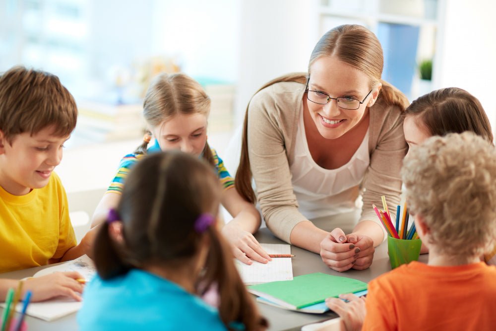 Wie es dazu kam, dass ich so arbeite, wie ich arbeite: Eine Reise von der Montessori-Pädagogik zum Churermodell - Kunstundstunde